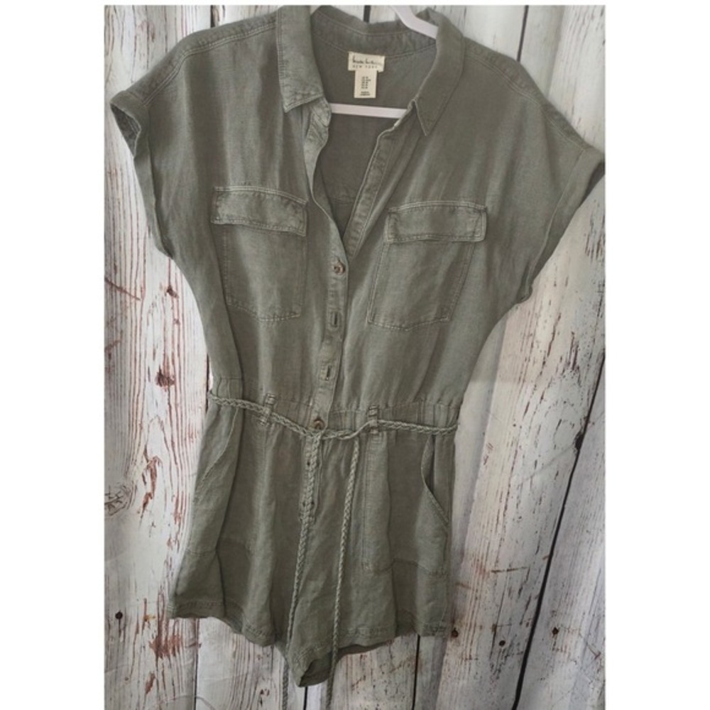 Nicole Miller New York Olive Green Utility Button Front Romper‎ Belted Sz Medium